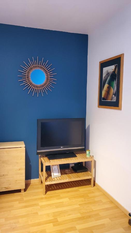 Charmant Studio Proche Gare Centre, Centre Ville Et Lycee Roosevelt Реймс Екстериор снимка
